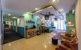 Marina Beach Hotel